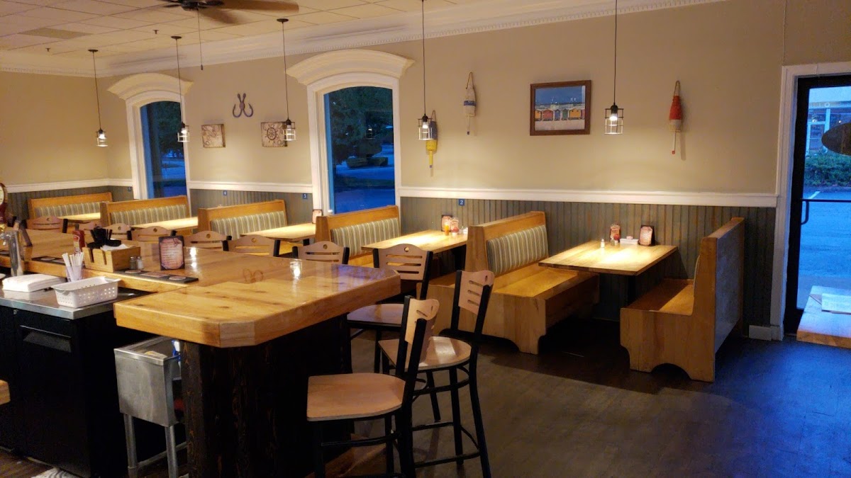 The Hook Seafood And Oyster House